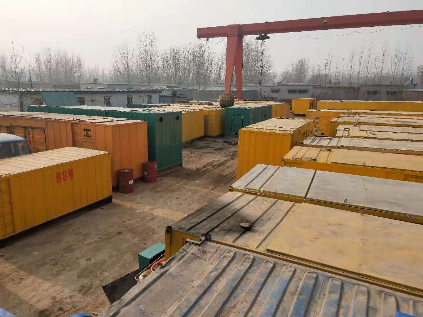 商城租赁发电机-灰尘、风沙对柴油发电机组造成哪些不良影响？